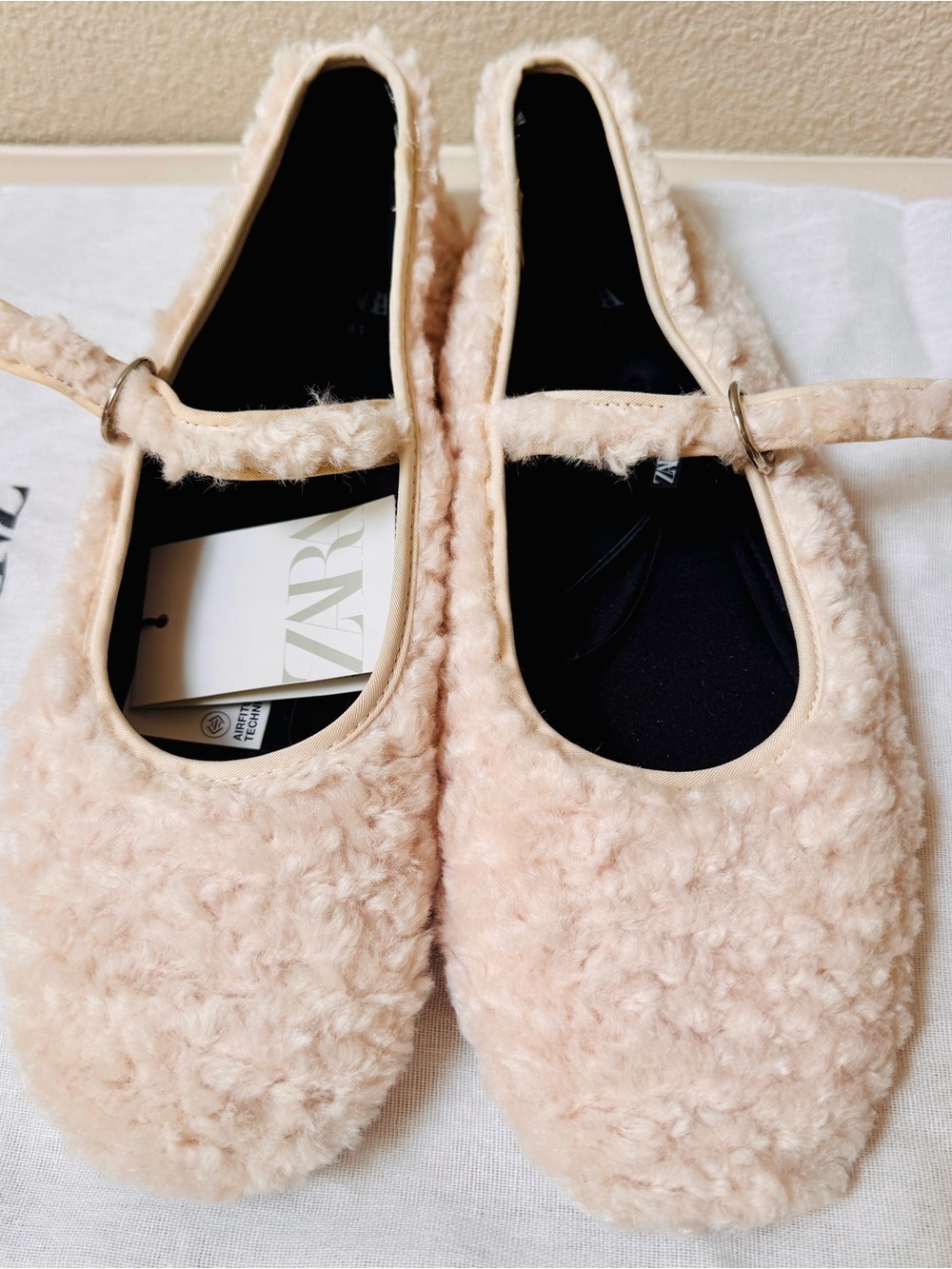 Zara Faux Shearling Mary Jane Flats Beige Size US 10/EU 41 NWT